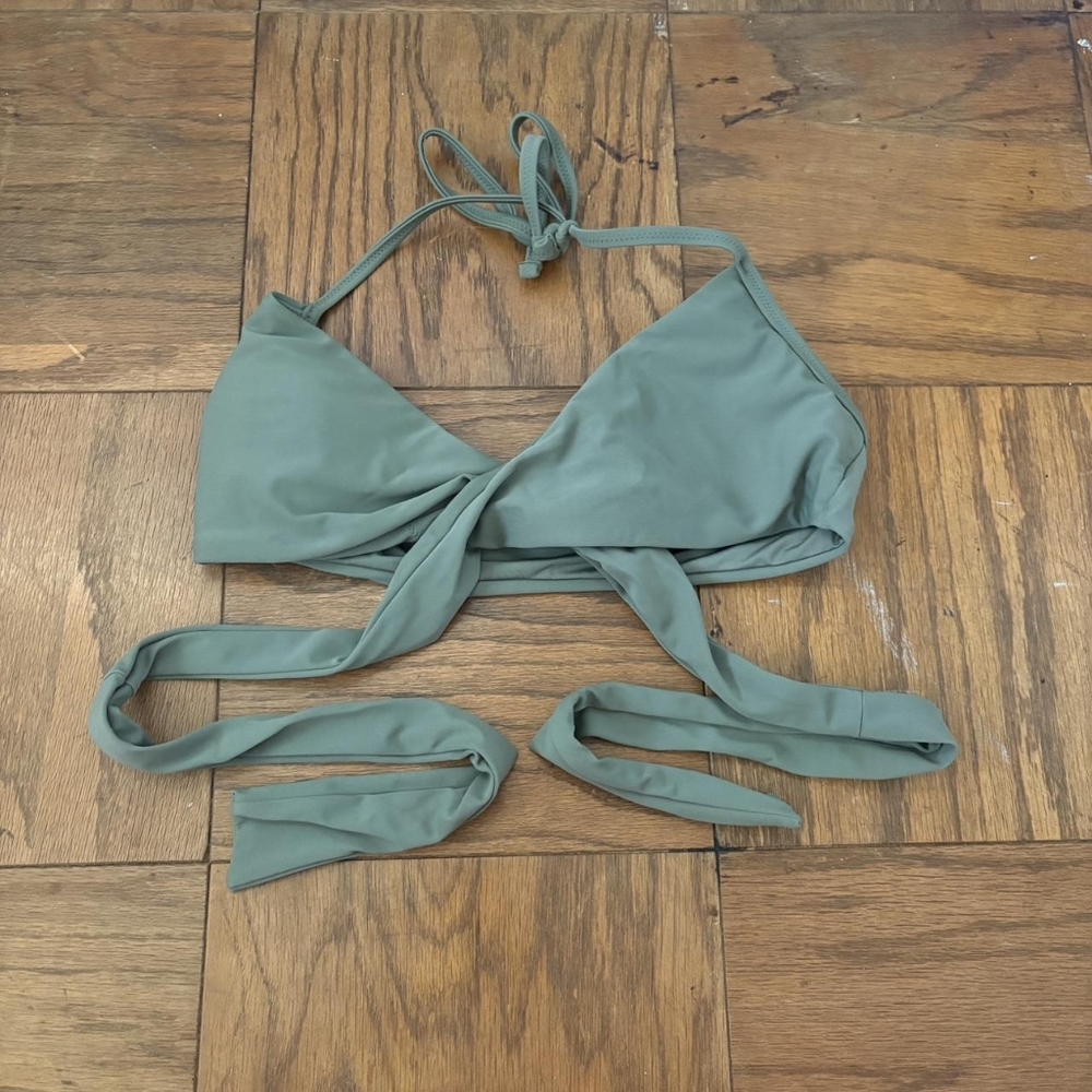 Aerie Green Cross Over Tie Scoop Bikini Top
